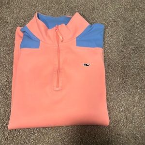 Very Good Condition Vineyard Vines sweater